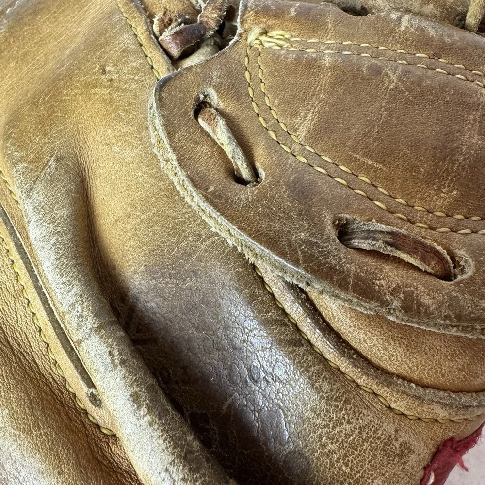 Vintage Rawlings Gold Glove Catchers Mitt HOH Lite Toe Left Hand 210 LTF USA